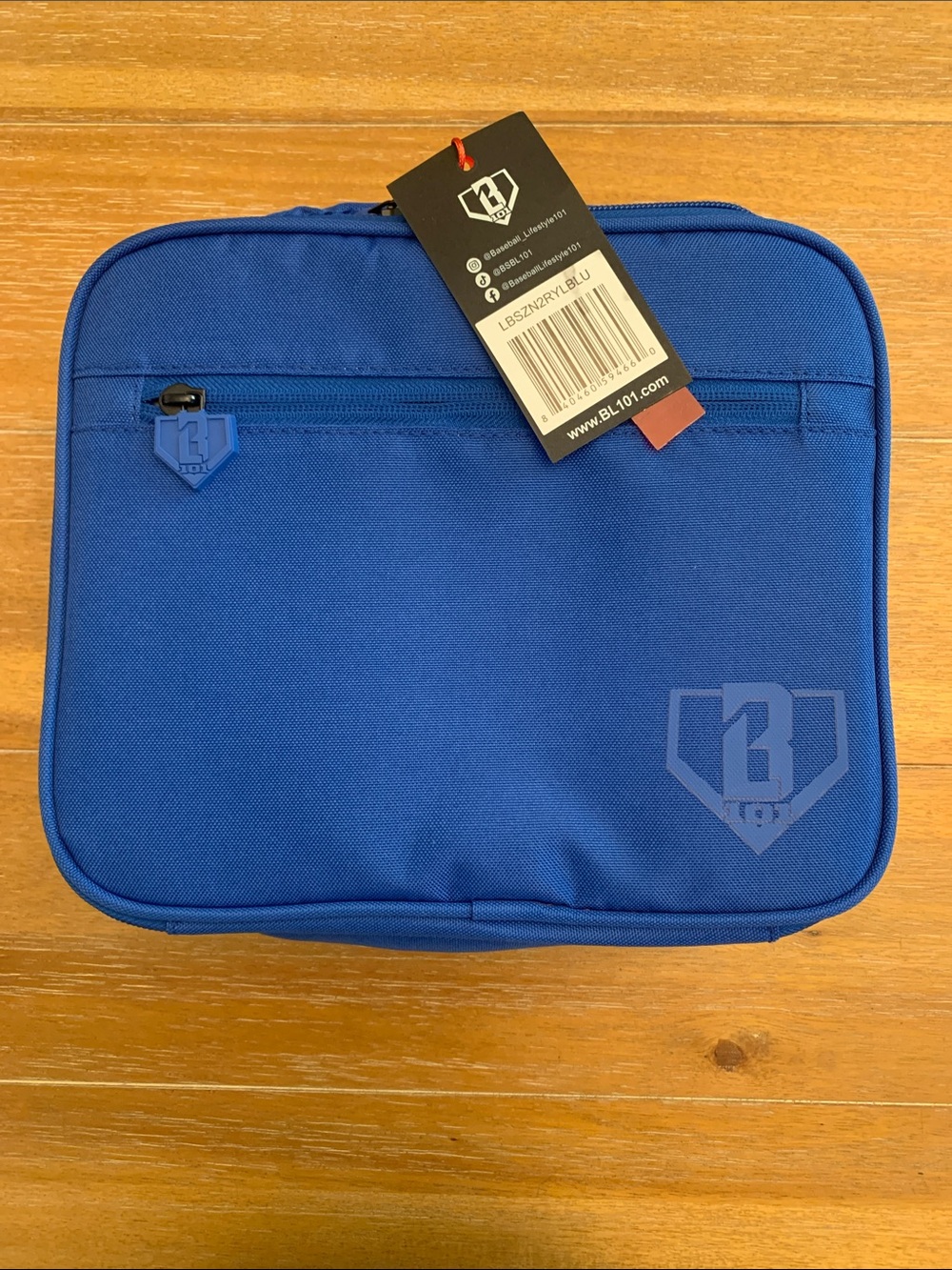 BL101 SZN 2 Lunch Box - Picture 1 of 7